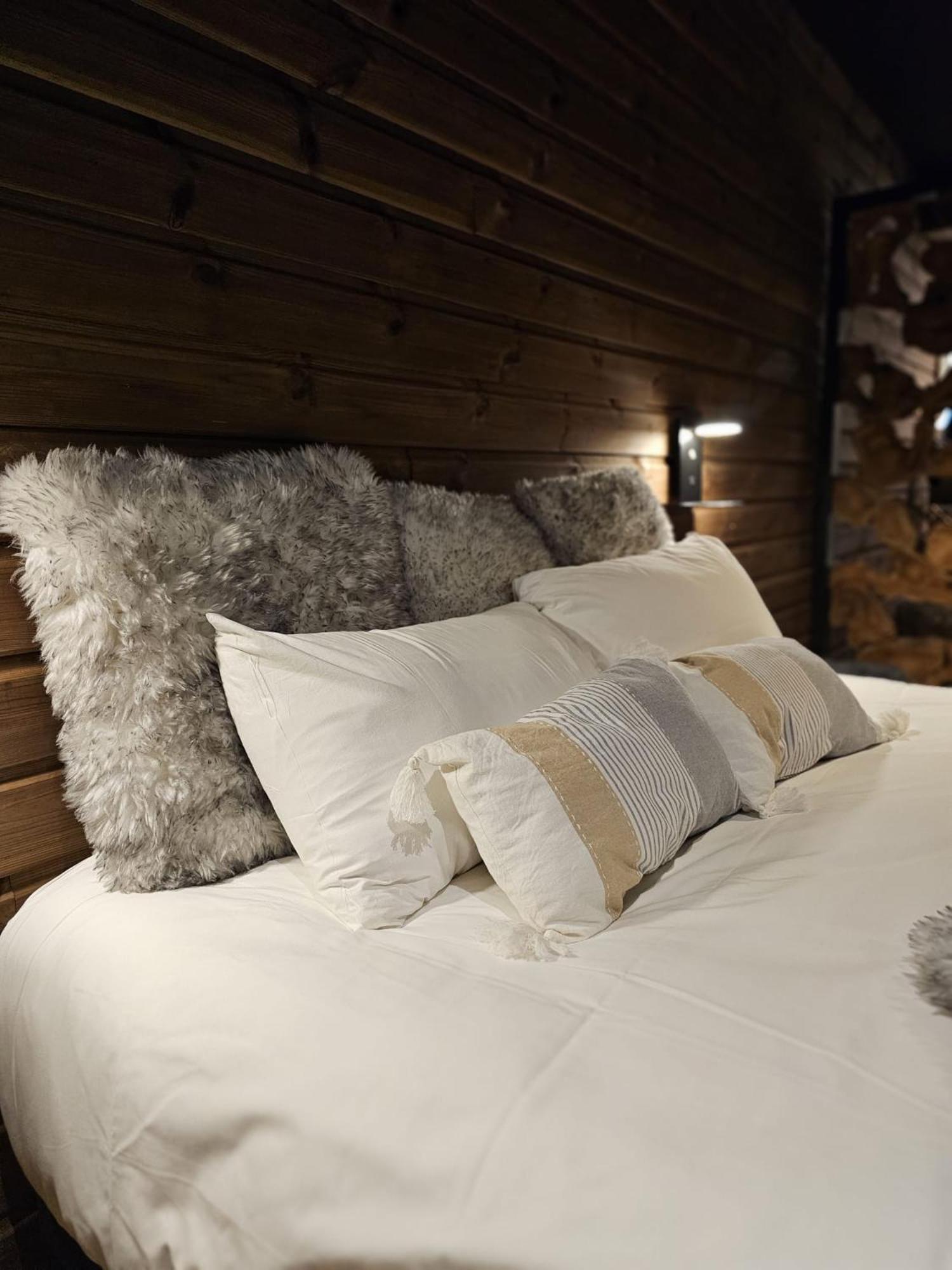 Le Chalet Loft Spa Calais Exterior foto